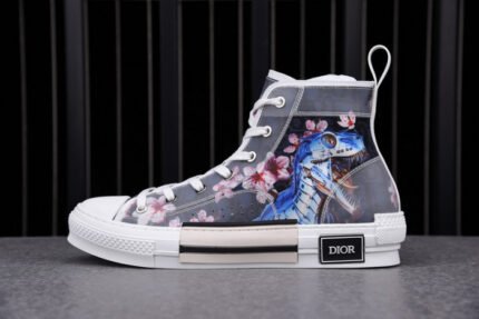 D10R B23 Oblique High Top Sneaker