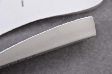 D10R B23 Oblique High Top Sneaker